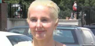 Mother has to leave water park immediately because of ‘inappropriate outfit’